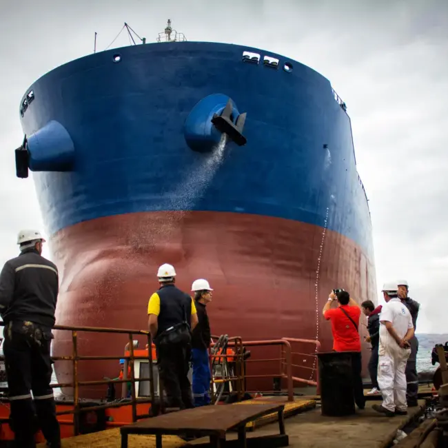 Panduan Lengkap Anti-Fouling Paint: Perlindungan Maksimal untuk Lambung Kapal